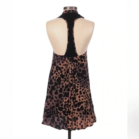 Vans | Chic Punk Leopard Print Button Down Razor Back High Low Blouse Size XS - Picture 3 of 3